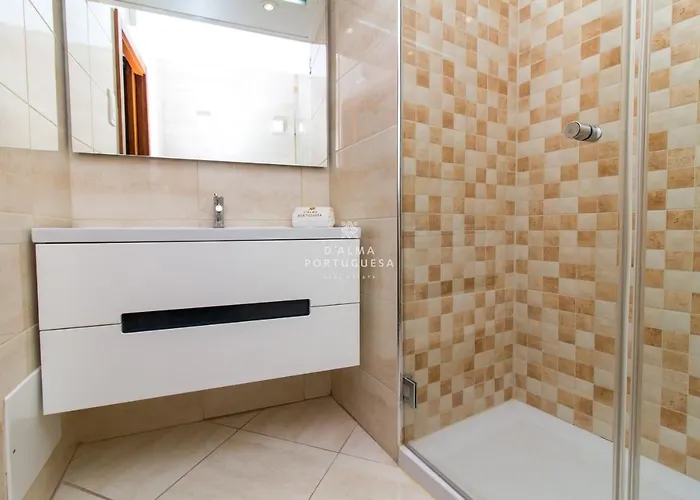 Aveiros Beach- D'alma Amado Apartment *