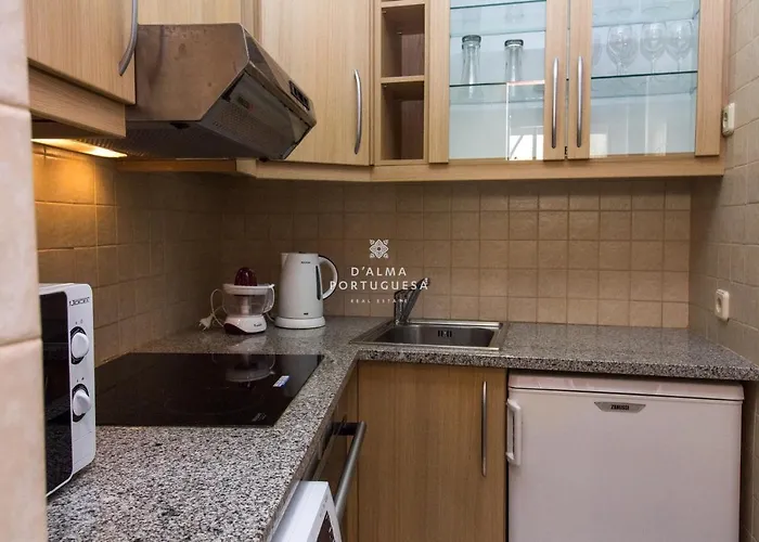 Aveiros Beach- D'alma Amado